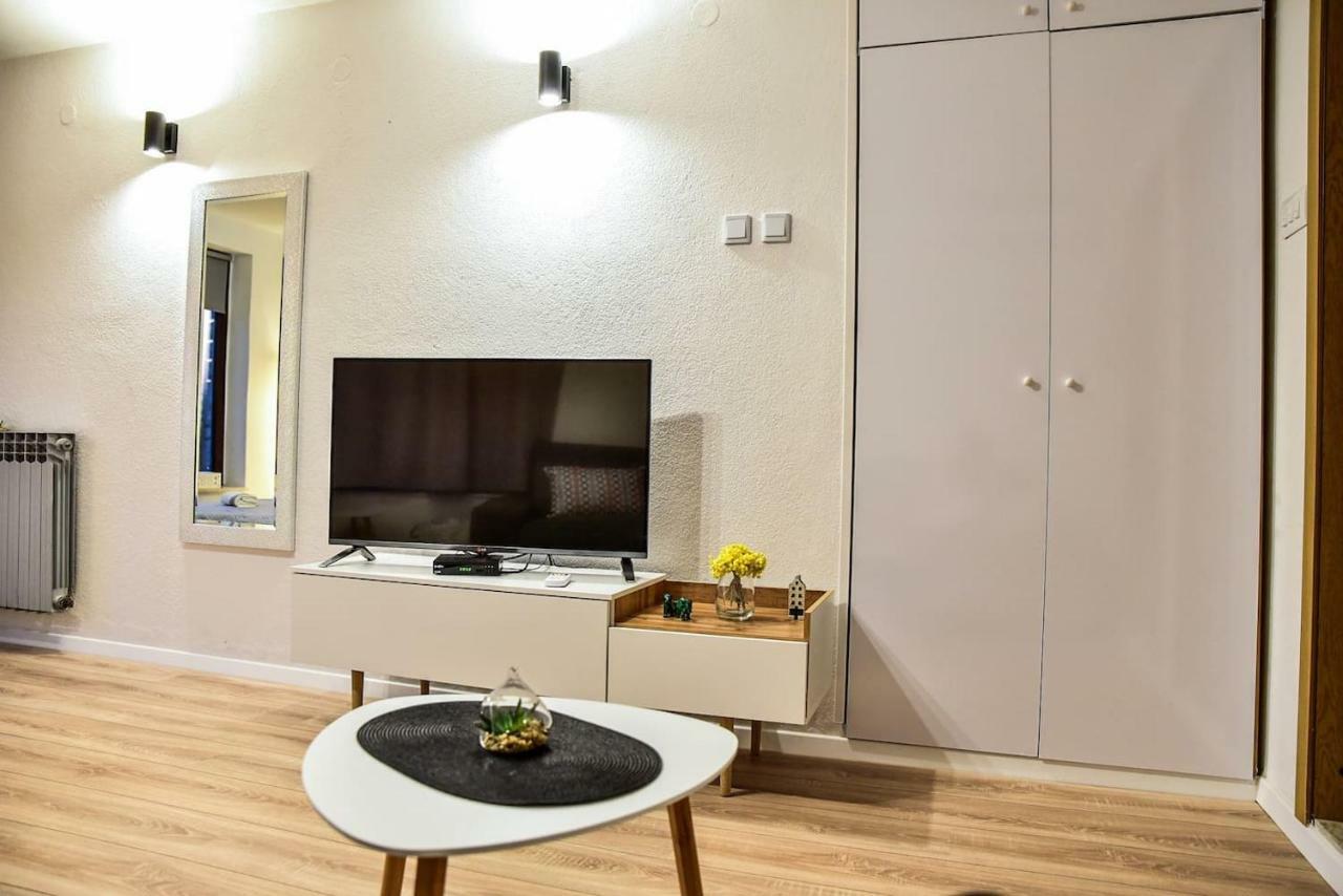 Vivi Jane Apartment ซาดาร์ ภายนอก รูปภาพ