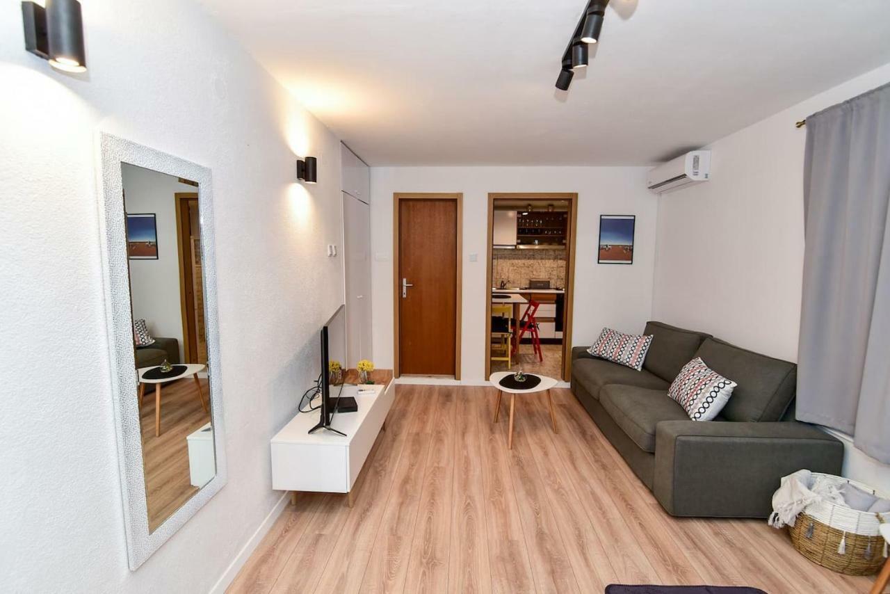 Vivi Jane Apartment ซาดาร์ ภายนอก รูปภาพ